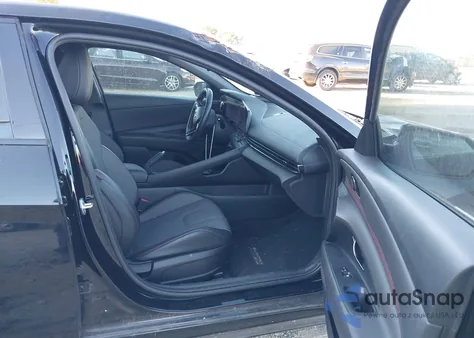 2023 Hyundai Elantra N Line z USA, uszkodzony, nr VIN KMHLR4AF3PU581327